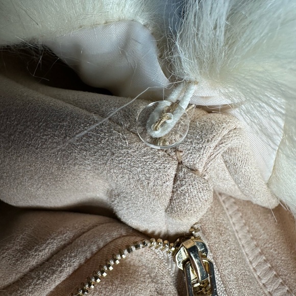 Le Château Pink Jacket with Golden Zip and Removable Faux Fur, XS, never worn - Picture 5 of 6